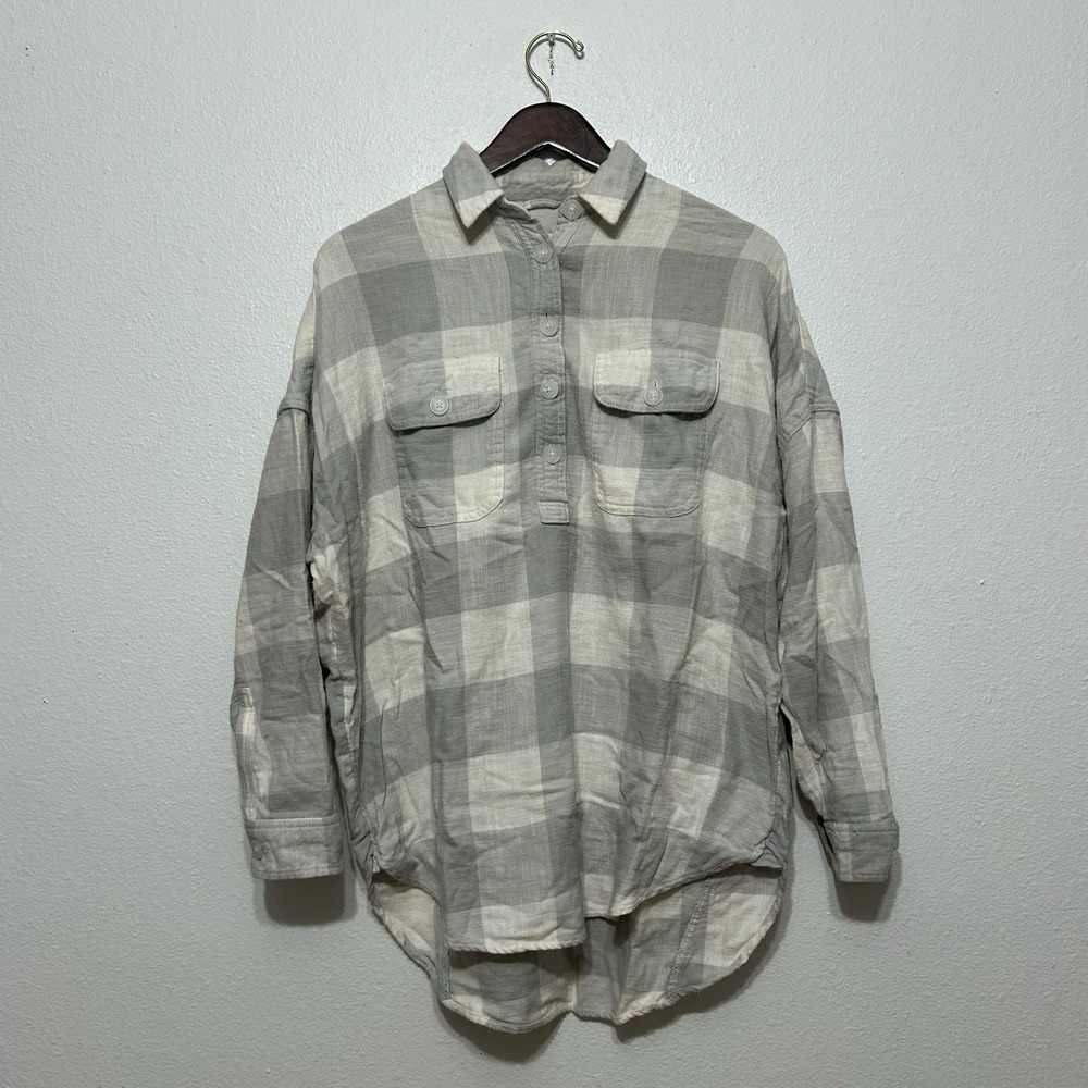 American Eagle White & Gray Plaid Quarter Button Long Sleeve Shirt Womens Size S